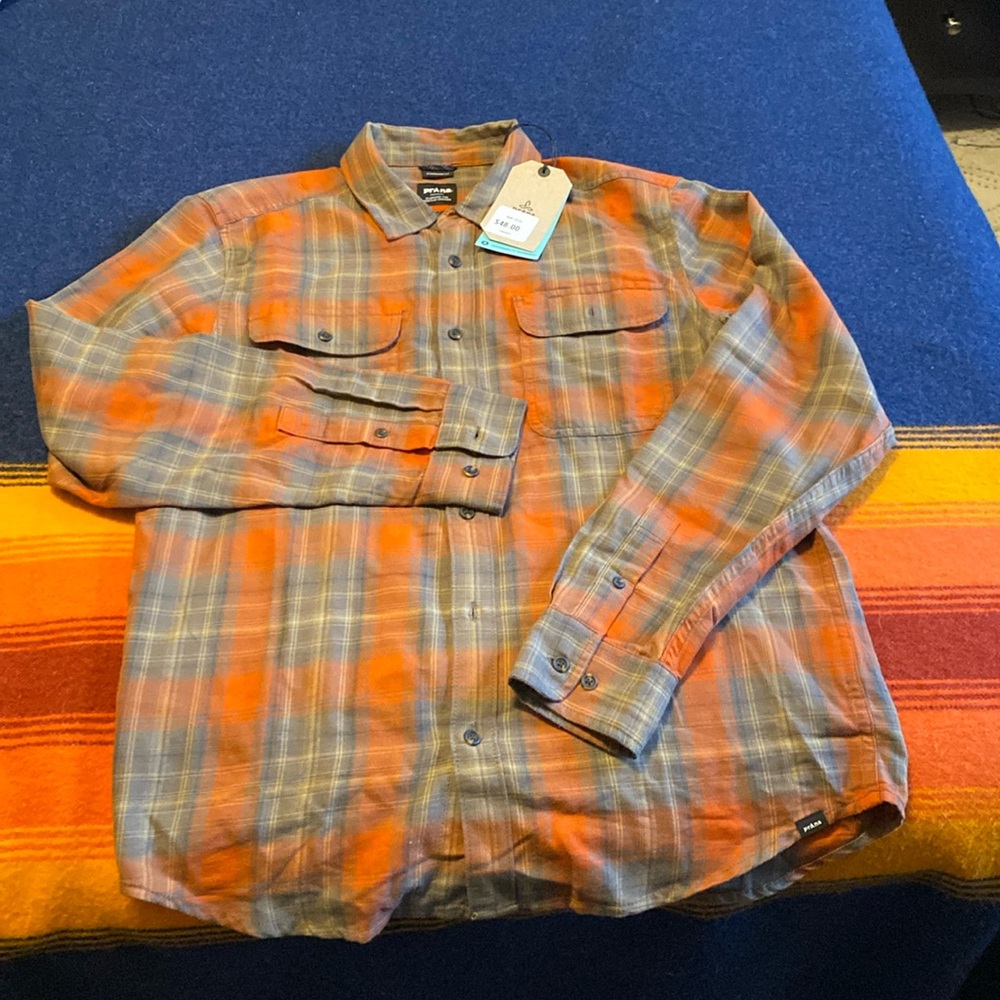 NWT Men’s Prana Plaid Shirt